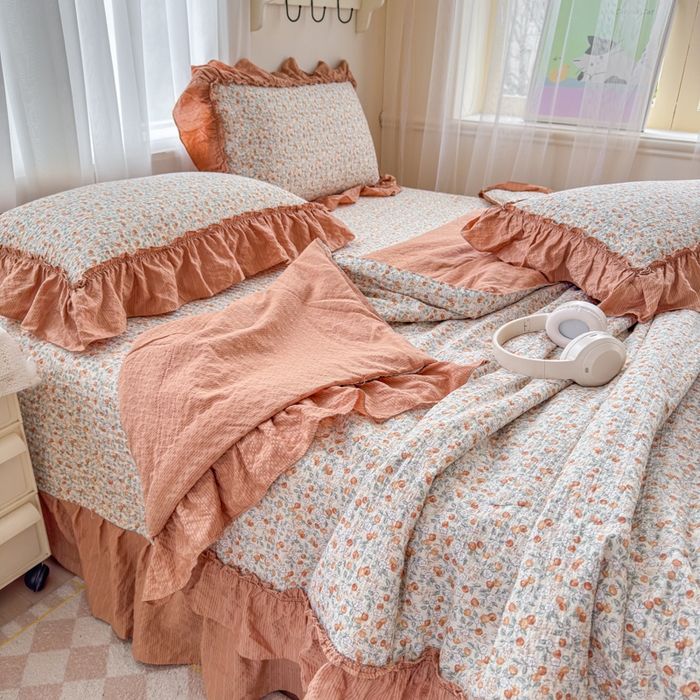 91家纺网 家纺一手货源 找家纺 仟网汇 2026新款密拷花边款法式泡芙纱夏被四件套夏被床盖四件套 好柿发生