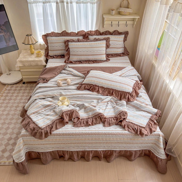 91家纺网 家纺一手货源 找家纺 仟网汇 2026新款密拷花边款法式泡芙纱夏被四件套夏被床盖四件套 波西米亚