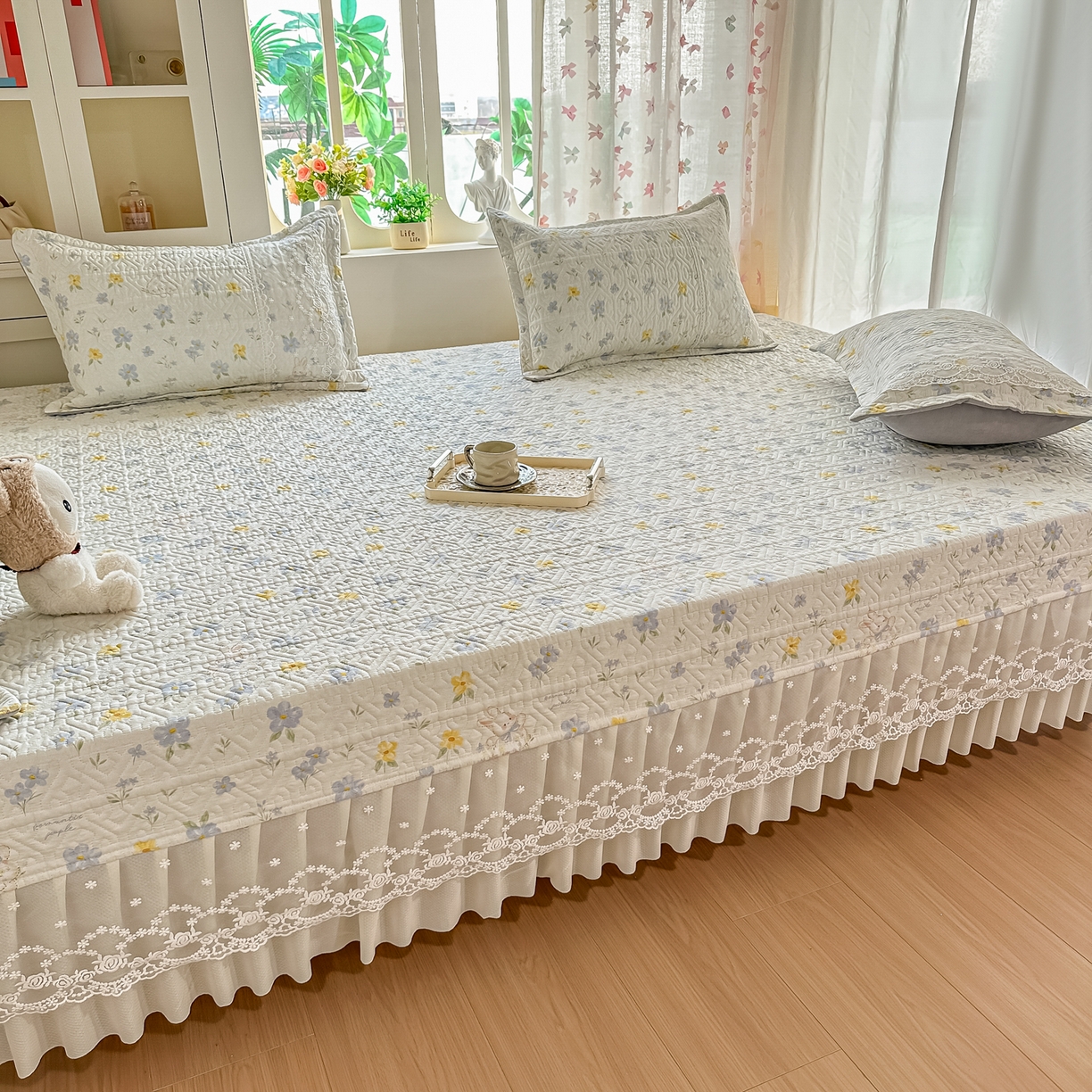 91家纺网 家纺一手货源 找家纺 手艺人家纺 2026新款四季通用榻榻米纯棉床盖专用防滑夹棉绗缝床单坑盖炕罩垫子可机洗定制 花开漫野