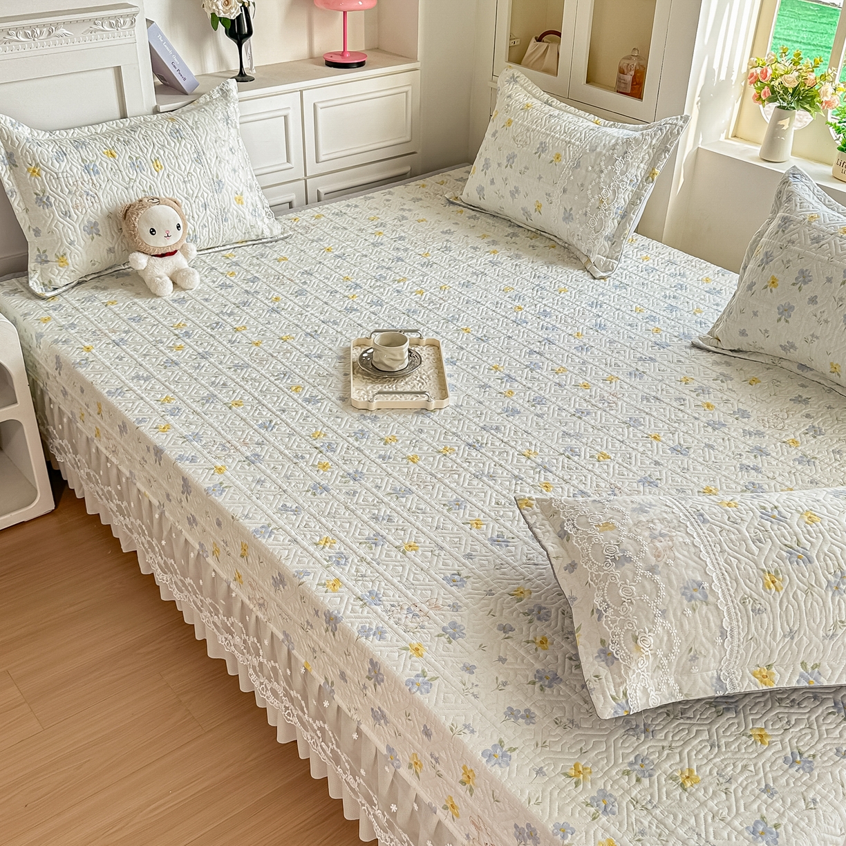 91家纺网 家纺一手货源 找家纺 手艺人家纺 2026新款四季通用榻榻米纯棉床盖专用防滑夹棉绗缝床单坑盖炕罩垫子可机洗定制 花开漫野