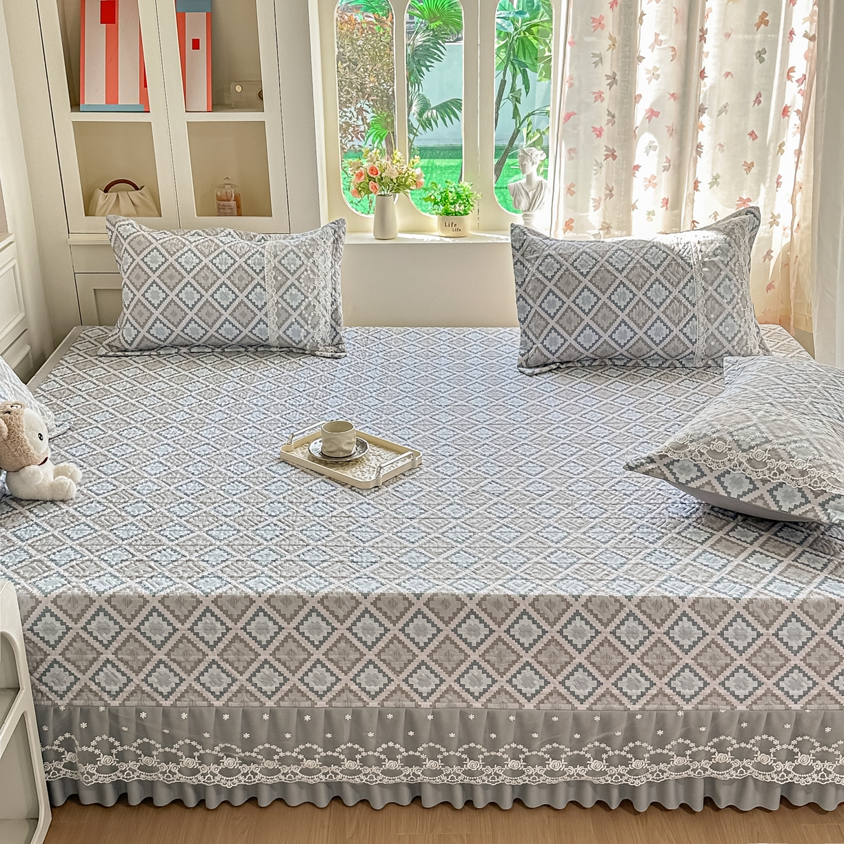 91家纺网 家纺一手货源 找家纺 手艺人家纺 2026新款四季通用榻榻米纯棉床盖专用防滑夹棉绗缝床单坑盖炕罩垫子可机洗定制 波西迷亚灰