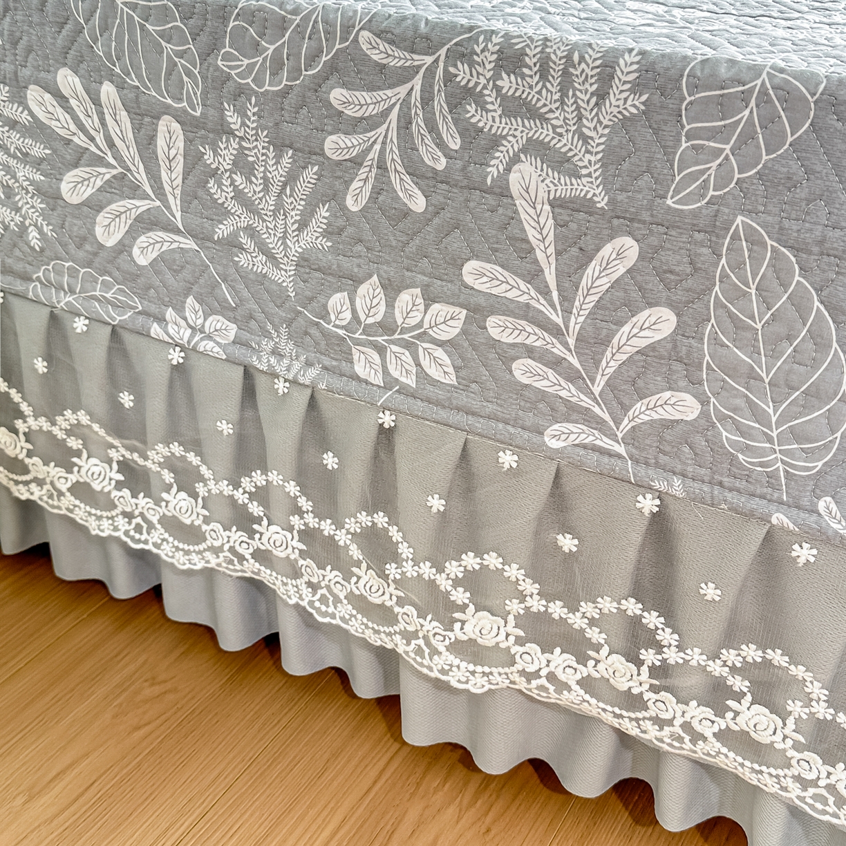 91家纺网 家纺一手货源 找家纺 手艺人家纺 2026新款四季通用榻榻米纯棉床盖专用防滑夹棉绗缝床单坑盖炕罩垫子可机洗定制 春语灰