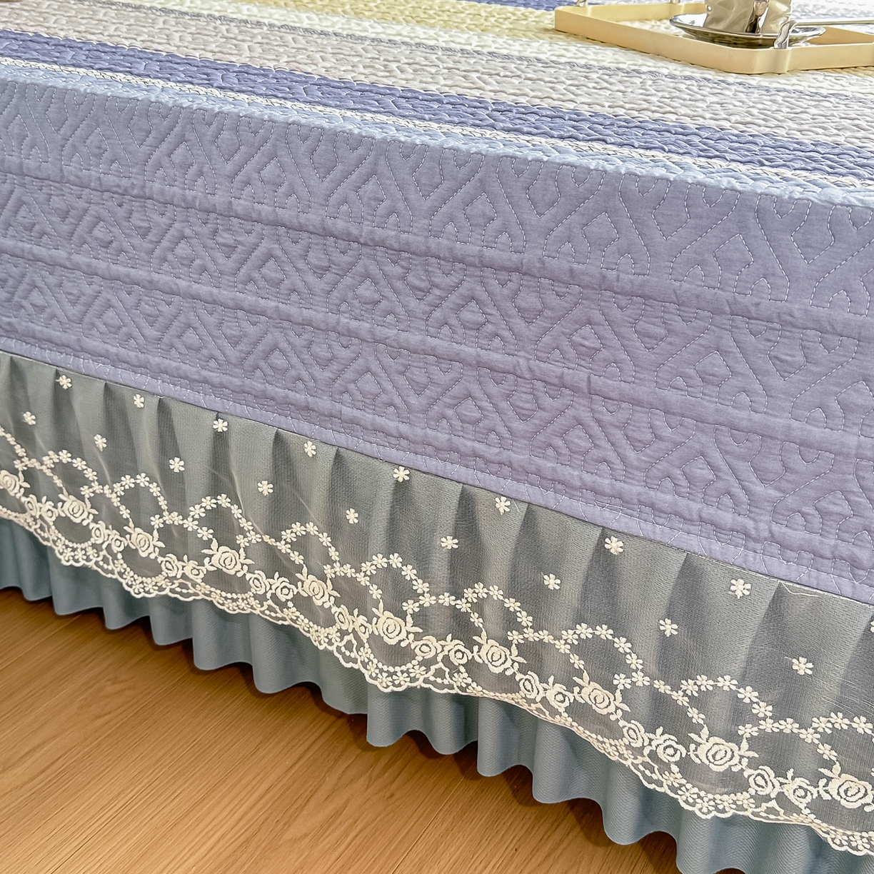 91家纺网 家纺一手货源 找家纺 手艺人家纺 2026新款四季通用榻榻米纯棉床盖专用防滑夹棉绗缝床单坑盖炕罩垫子可机洗定制 格古吉亚