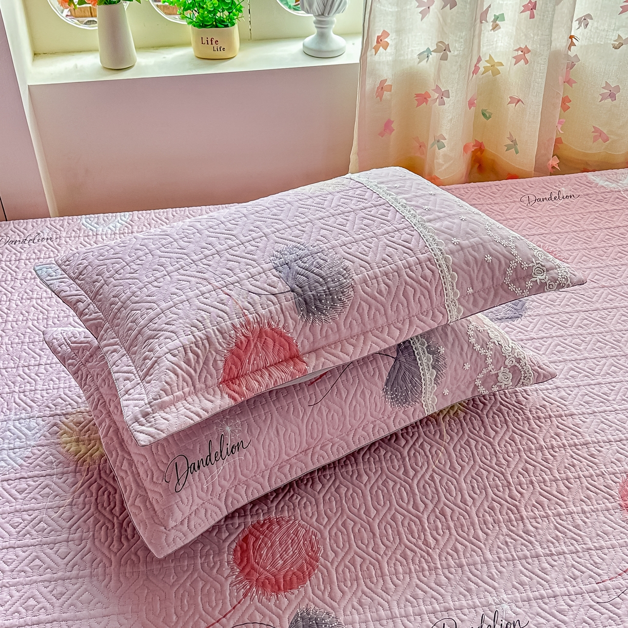 91家纺网 家纺一手货源 找家纺 手艺人家纺 2026新款四季通用榻榻米纯棉床盖专用防滑夹棉绗缝床单坑盖炕罩垫子可机洗定制 曼沙华粉