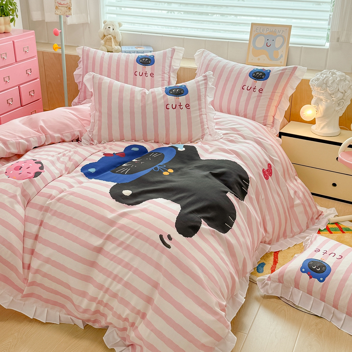 91家纺网 家纺一手货源 找家纺 玉元坊 2026新款儿童女孩卡通全棉纯棉花边被套床单床笠床裙三四件套床品 小黑猫