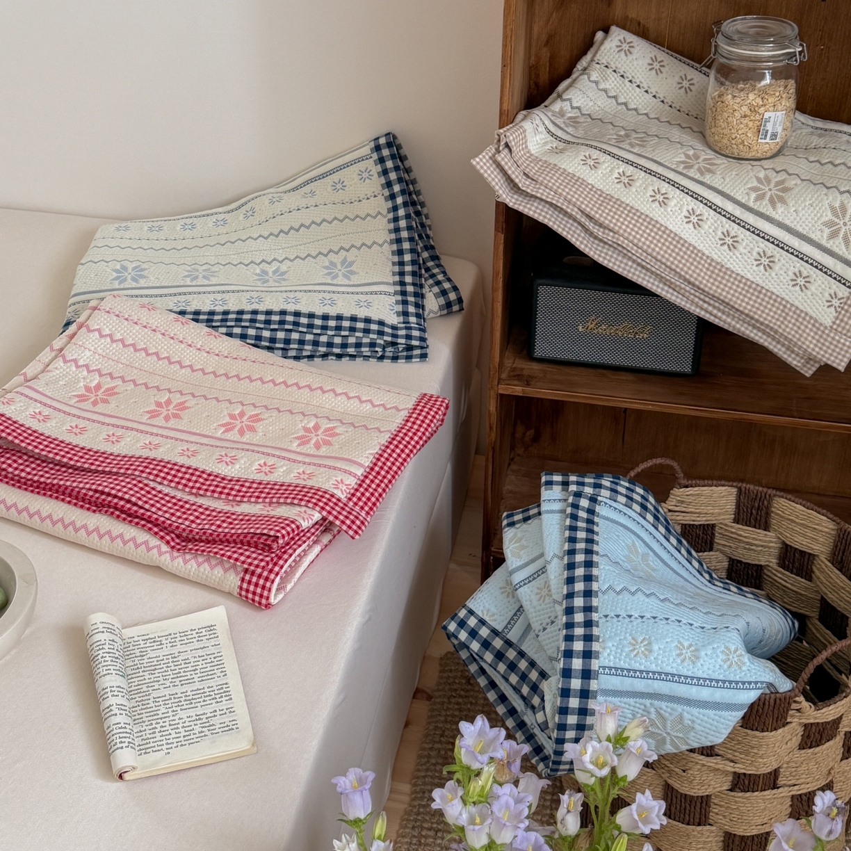 91家纺网 家纺一手货源 找家纺 （总）桃子家居 2026新款A类原木风雪花复古高级亲肤全棉色织水洗棉宽边工艺PE凉感凉席三件套