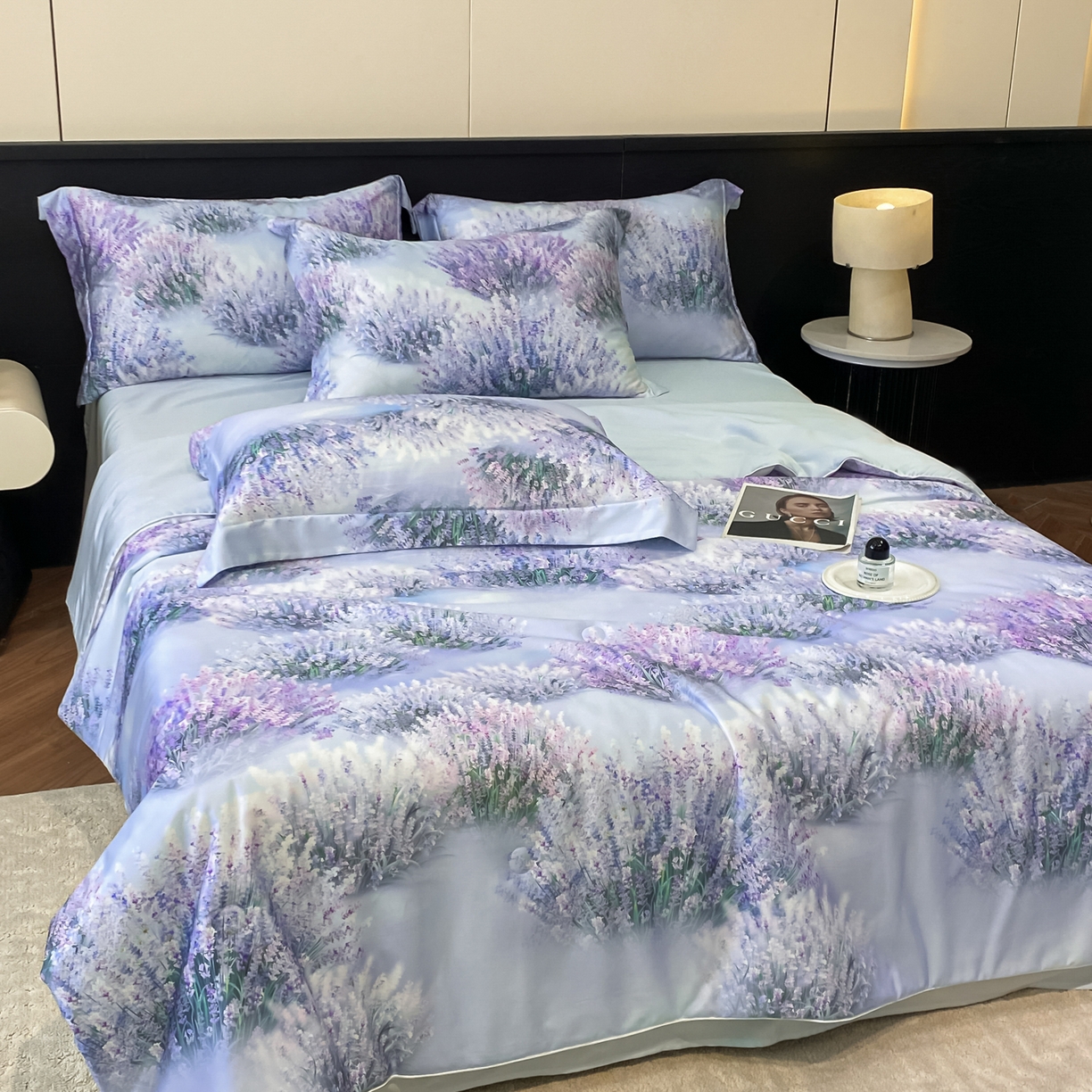91家纺网 家纺一手货源 找家纺 新方向 2026新款数码印花A类20%蚕丝天丝棉夏被四件套-薰衣草 薰衣草-微光蓝