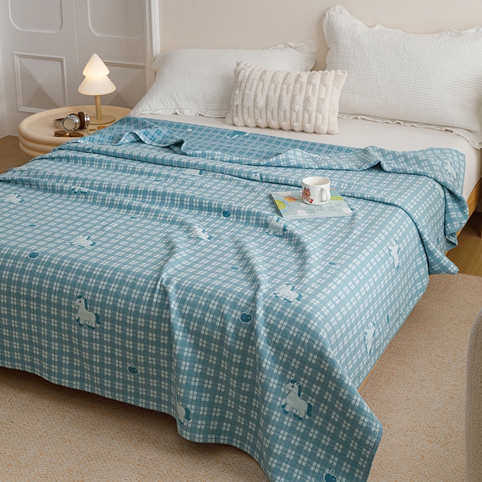 91家纺网 家纺一手货源 找家纺 悦然毛巾被 2026新款色织水洗棉盖毯安心棉床盖全棉纱布毛巾被夏被夏凉被空调被 蓝格萌马