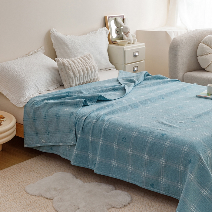 91家纺网 家纺一手货源 找家纺 悦然毛巾被 2026新款色织水洗棉盖毯安心棉床盖全棉纱布毛巾被夏被夏凉被空调被 蓝格星芒