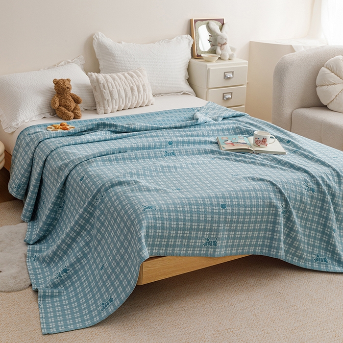 91家纺网 家纺一手货源 找家纺 悦然毛巾被 2026新款色织水洗棉盖毯安心棉床盖全棉纱布毛巾被夏被夏凉被空调被 蓝格小狗