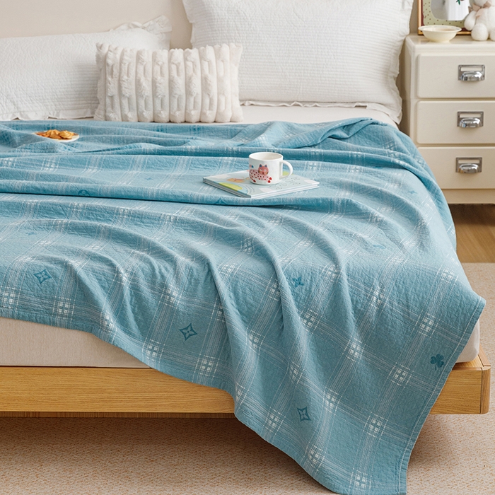 91家纺网 家纺一手货源 找家纺 悦然毛巾被 2026新款色织水洗棉盖毯安心棉床盖全棉纱布毛巾被夏被夏凉被空调被 蓝格星芒