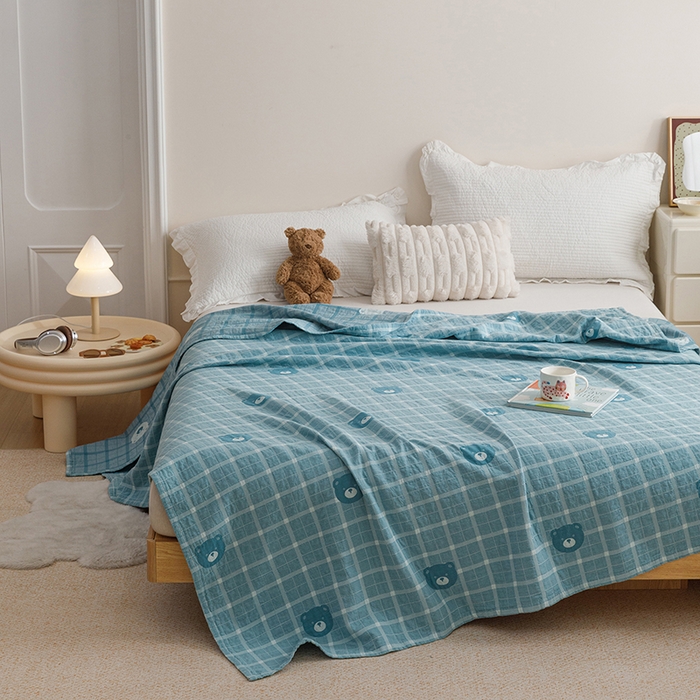 91家纺网 家纺一手货源 找家纺 悦然毛巾被 2026新款色织水洗棉盖毯安心棉床盖全棉纱布毛巾被夏被夏凉被空调被 蓝格熊语