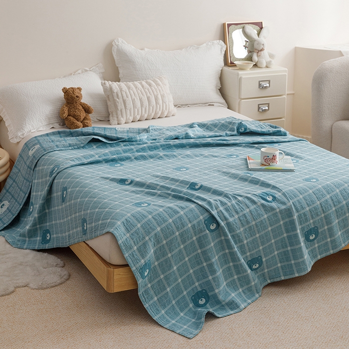 91家纺网 家纺一手货源 找家纺 悦然毛巾被 2026新款色织水洗棉盖毯安心棉床盖全棉纱布毛巾被夏被夏凉被空调被 蓝格熊语