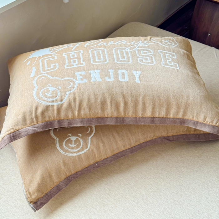 91家纺网 家纺一手货源 找家纺 乐家毛巾被（工厂自产自销） 2026新款全棉纯棉四层纱布枕巾 黄色熊头