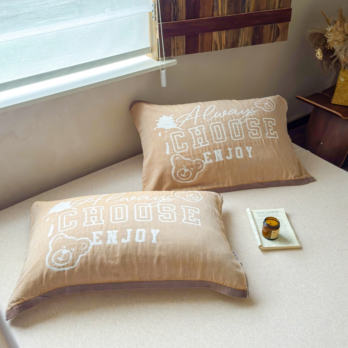 91家纺网 家纺一手货源 找家纺 乐家毛巾被（工厂自产自销） 2026新款全棉纯棉四层纱布枕巾 黄色熊头