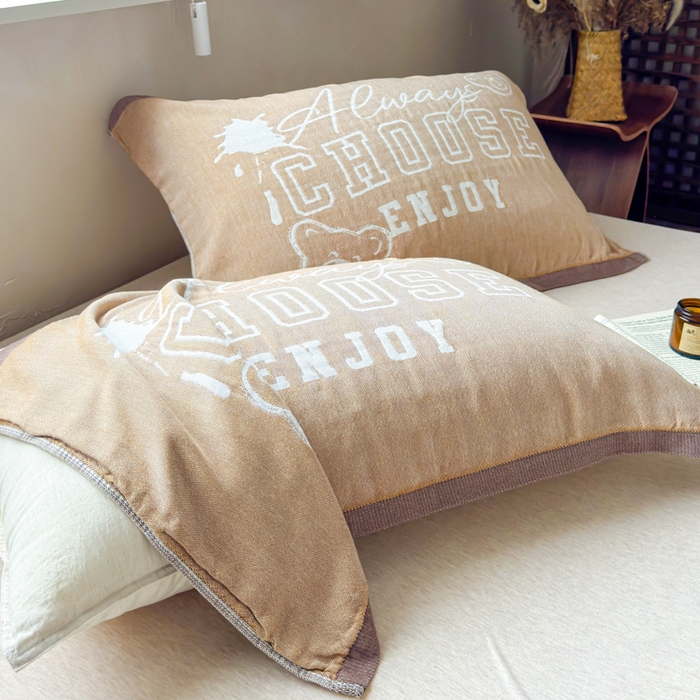 91家纺网 家纺一手货源 找家纺 乐家毛巾被（工厂自产自销） 2026新款全棉纯棉四层纱布枕巾 黄色熊头