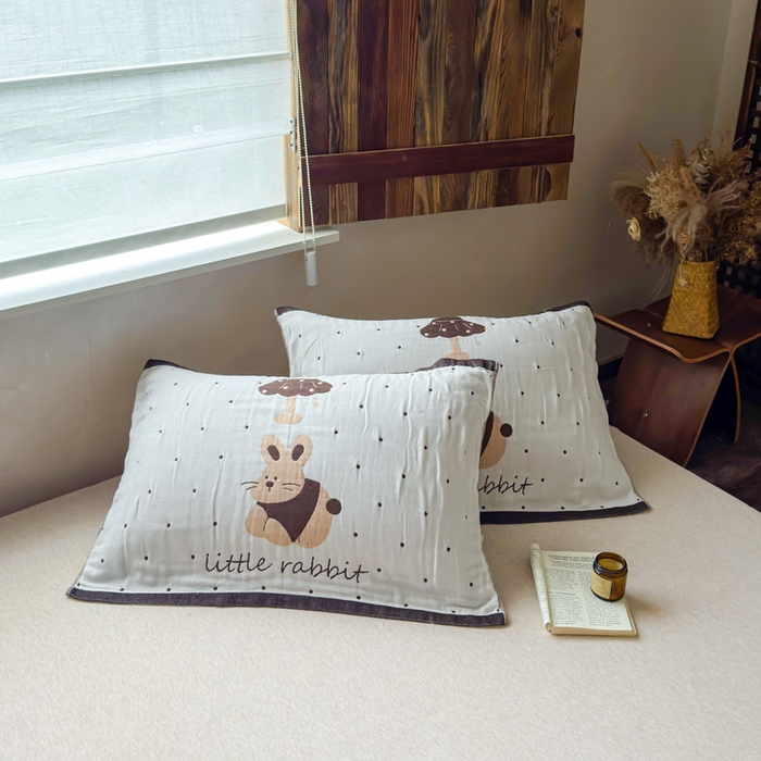 91家纺网 家纺一手货源 找家纺 乐家毛巾被（工厂自产自销） 2026新款全棉纯棉四层纱布枕巾 蘑菇兔