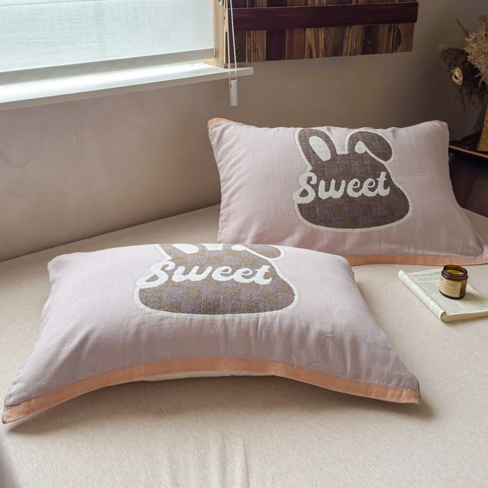 91家纺网 家纺一手货源 找家纺 乐家毛巾被（工厂自产自销） 2026新款全棉纯棉四层纱布枕巾 甜心兔