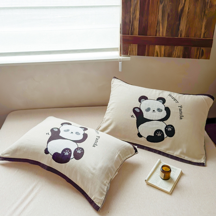 91家纺网 家纺一手货源 找家纺 乐家毛巾被（工厂自产自销） 2026新款全棉纯棉四层纱布枕巾 顽皮熊猫