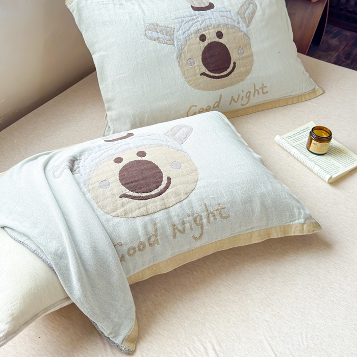 91家纺网 家纺一手货源 找家纺 乐家毛巾被（工厂自产自销） 2026新款全棉纯棉四层纱布枕巾 晚安小熊