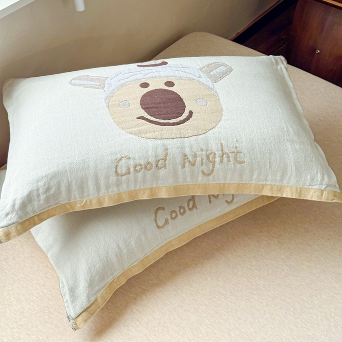 91家纺网 家纺一手货源 找家纺 乐家毛巾被（工厂自产自销） 2026新款全棉纯棉四层纱布枕巾 晚安小熊