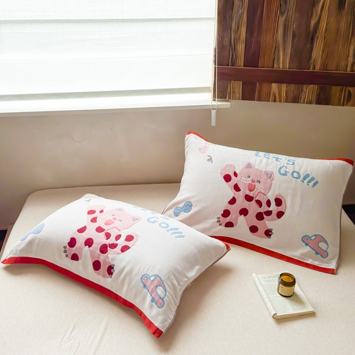 91家纺网 家纺一手货源 找家纺 乐家毛巾被（工厂自产自销） 2026新款全棉纯棉四层纱布枕巾 心心猫咪