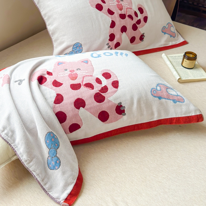 91家纺网 家纺一手货源 找家纺 乐家毛巾被（工厂自产自销） 2026新款全棉纯棉四层纱布枕巾 心心猫咪