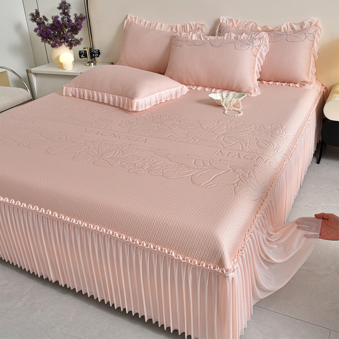 91家纺网 家纺一手货源 找家纺 （总）畅畅家纺 2026新款聚乙烯中分子凉感冰感凉豆豆凉席席子床裙三件套-欧式伴夏