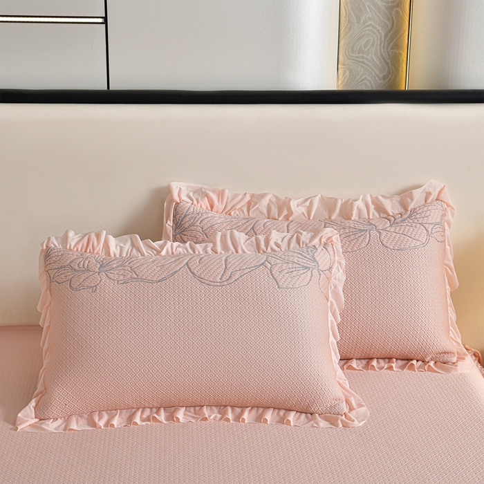 91家纺网 家纺一手货源 找家纺 （总）畅畅家纺 2026新款聚乙烯中分子凉感冰感凉豆豆凉席席子床裙三件套-欧式伴夏