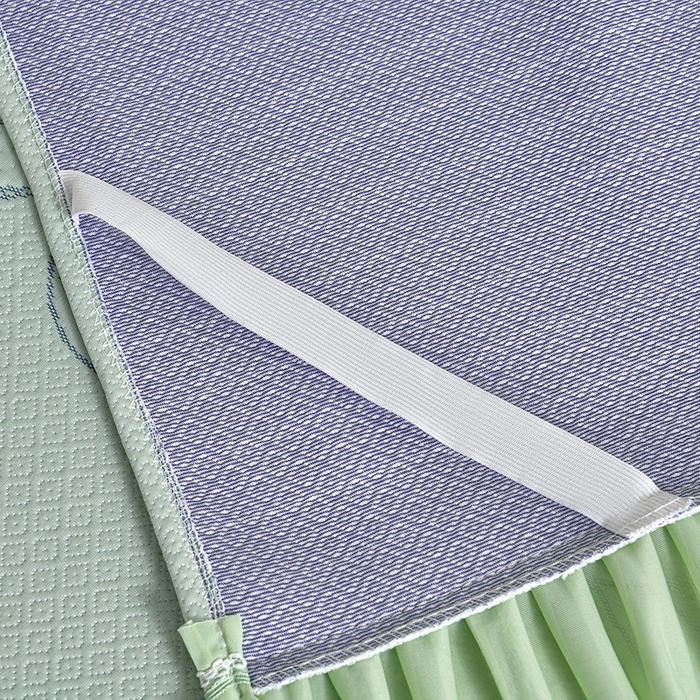 91家纺网 家纺一手货源 找家纺 畅畅家纺 2026新款聚乙烯中分子凉感冰感凉豆豆凉席席子床裙三件套-欧式伴夏 伴夏-绿