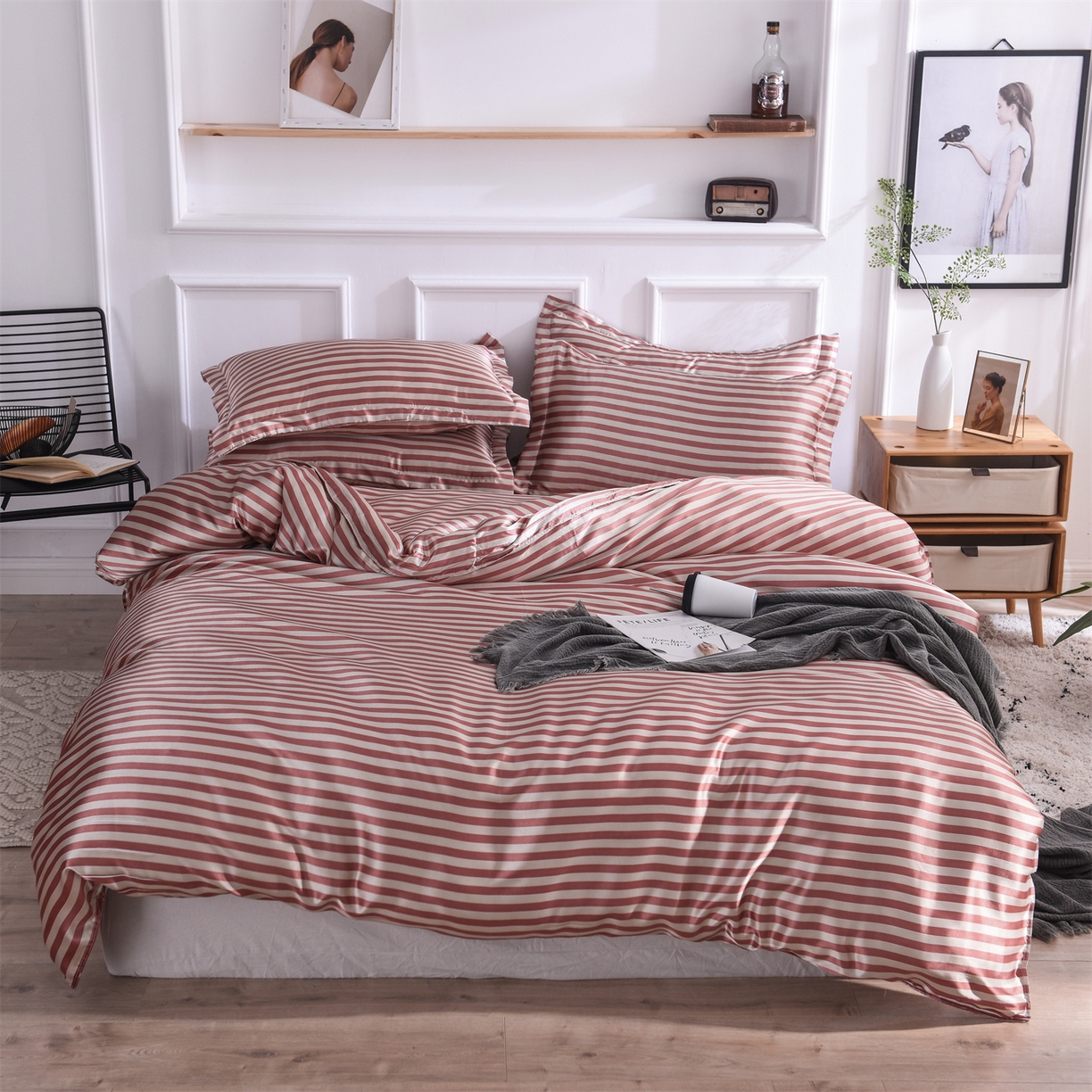 91家纺网 家纺一手货源 找家纺 经年 2026年条纹丝绸冰丝四件套 红棕中条