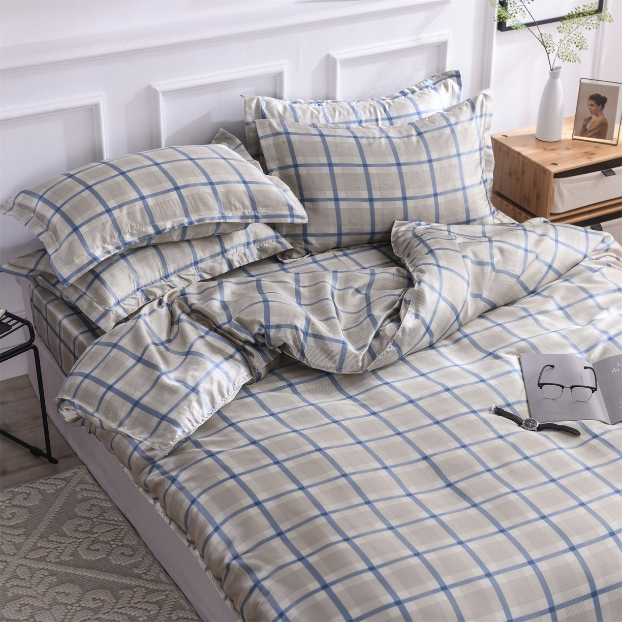 91家纺网 家纺一手货源 找家纺 经年 2026年条纹丝绸冰丝四件套 灰蓝方格