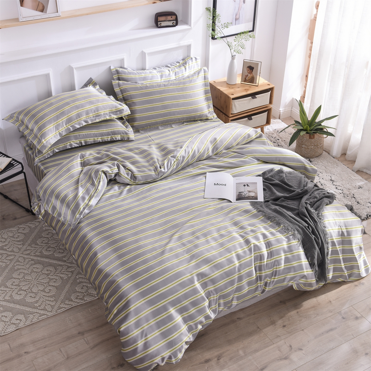 91家纺网 家纺一手货源 找家纺 经年 2026年条纹丝绸冰丝四件套 灰绿细条