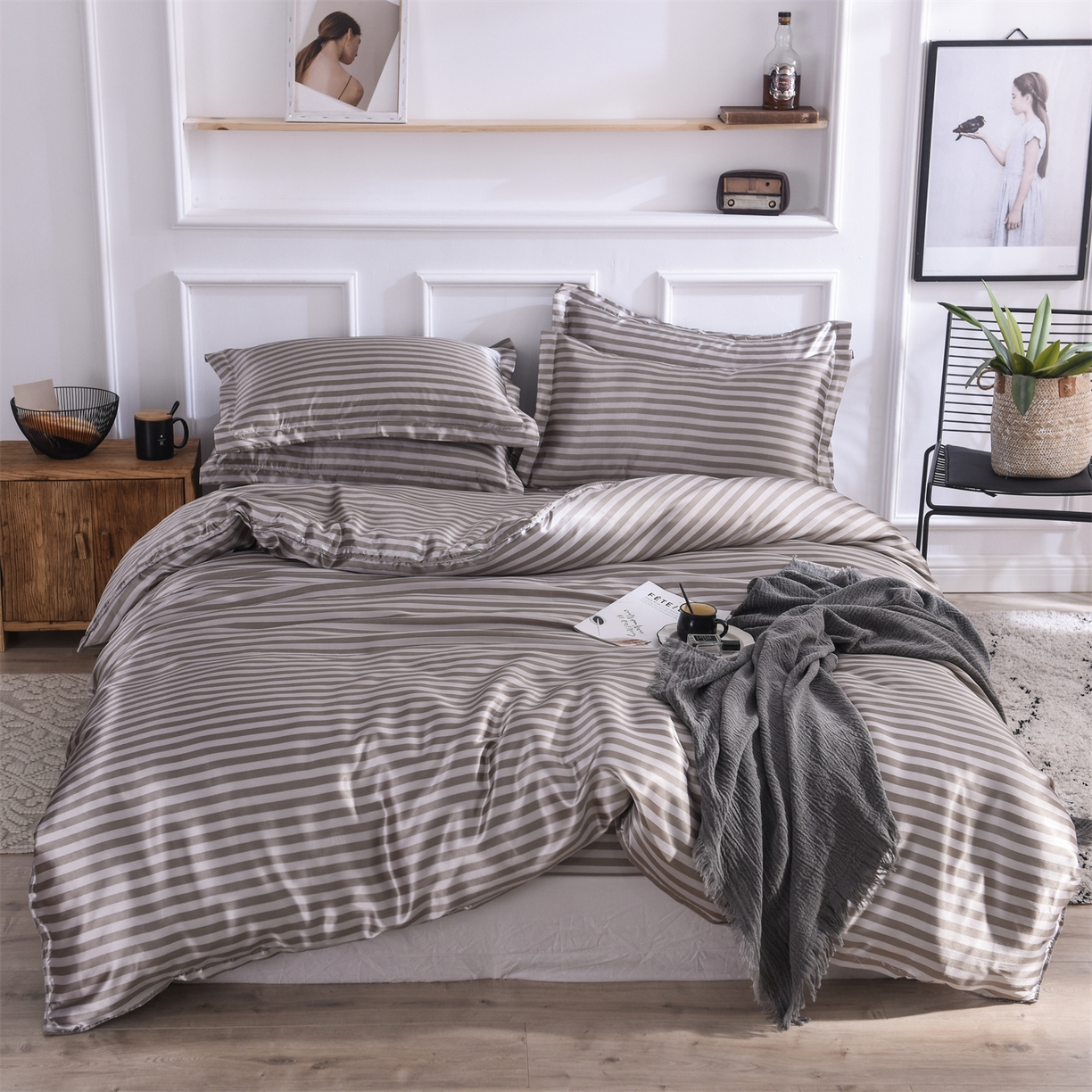 91家纺网 家纺一手货源 找家纺 经年 2026年条纹丝绸冰丝四件套 咖啡中条