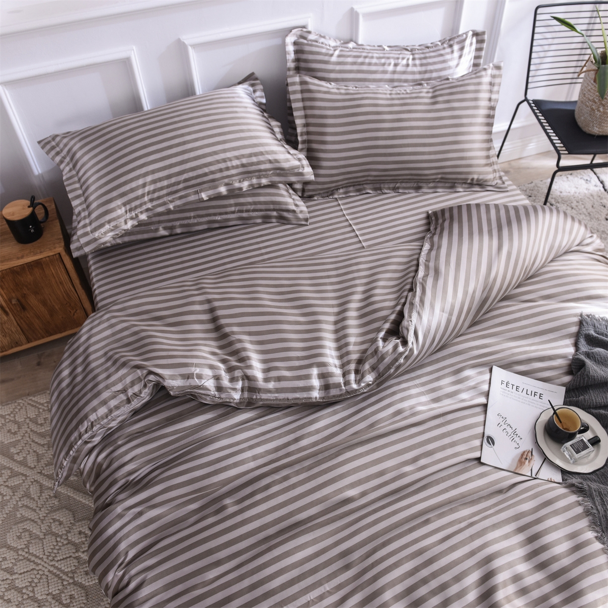 91家纺网 家纺一手货源 找家纺 经年 2026年条纹丝绸冰丝四件套 咖啡中条