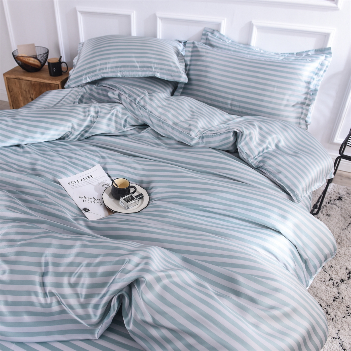 91家纺网 家纺一手货源 找家纺 经年 2026年条纹丝绸冰丝四件套 浅绿中条