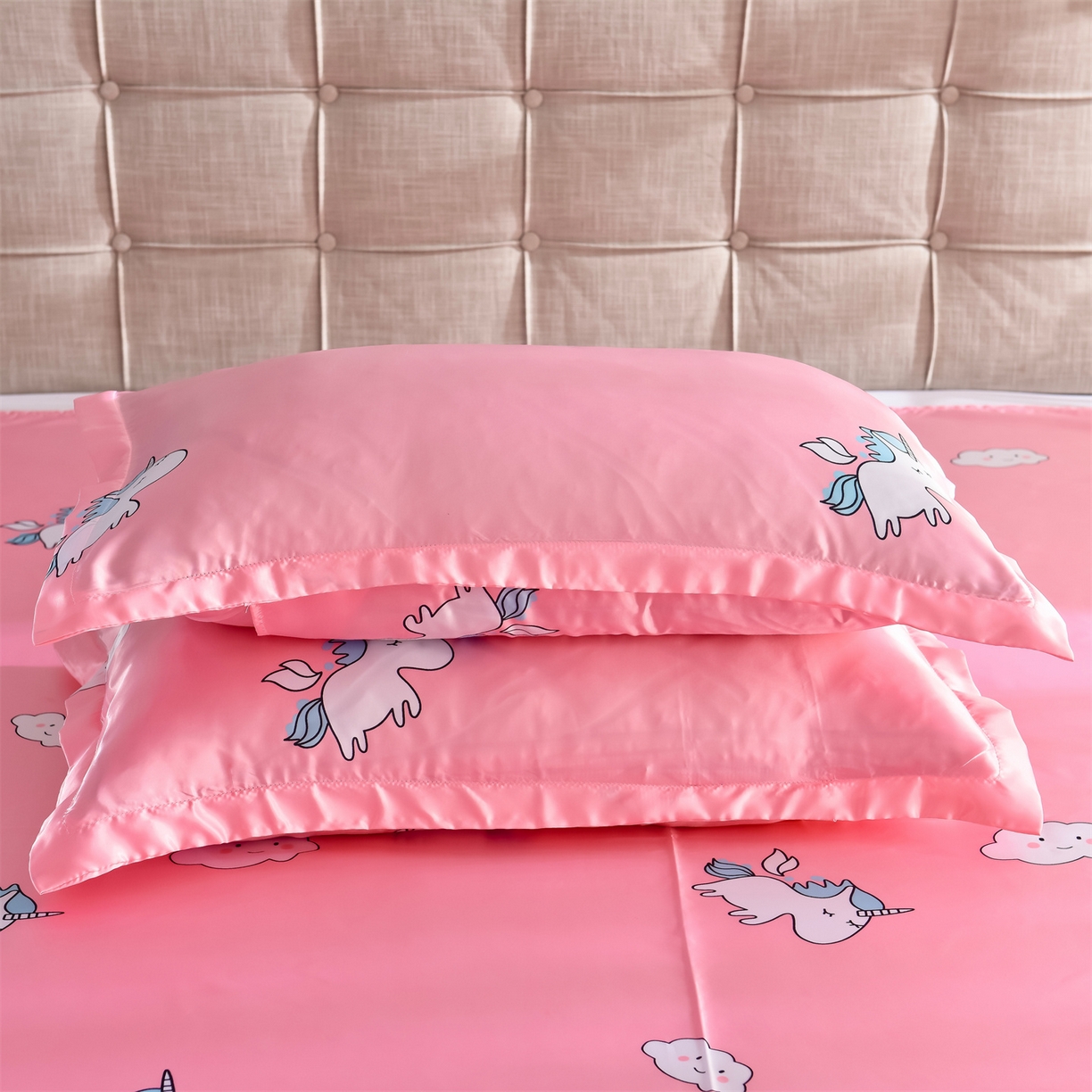 91家纺网 家纺一手货源 找家纺 经年 2026新款印花丝绸冰丝四件套 独角兽