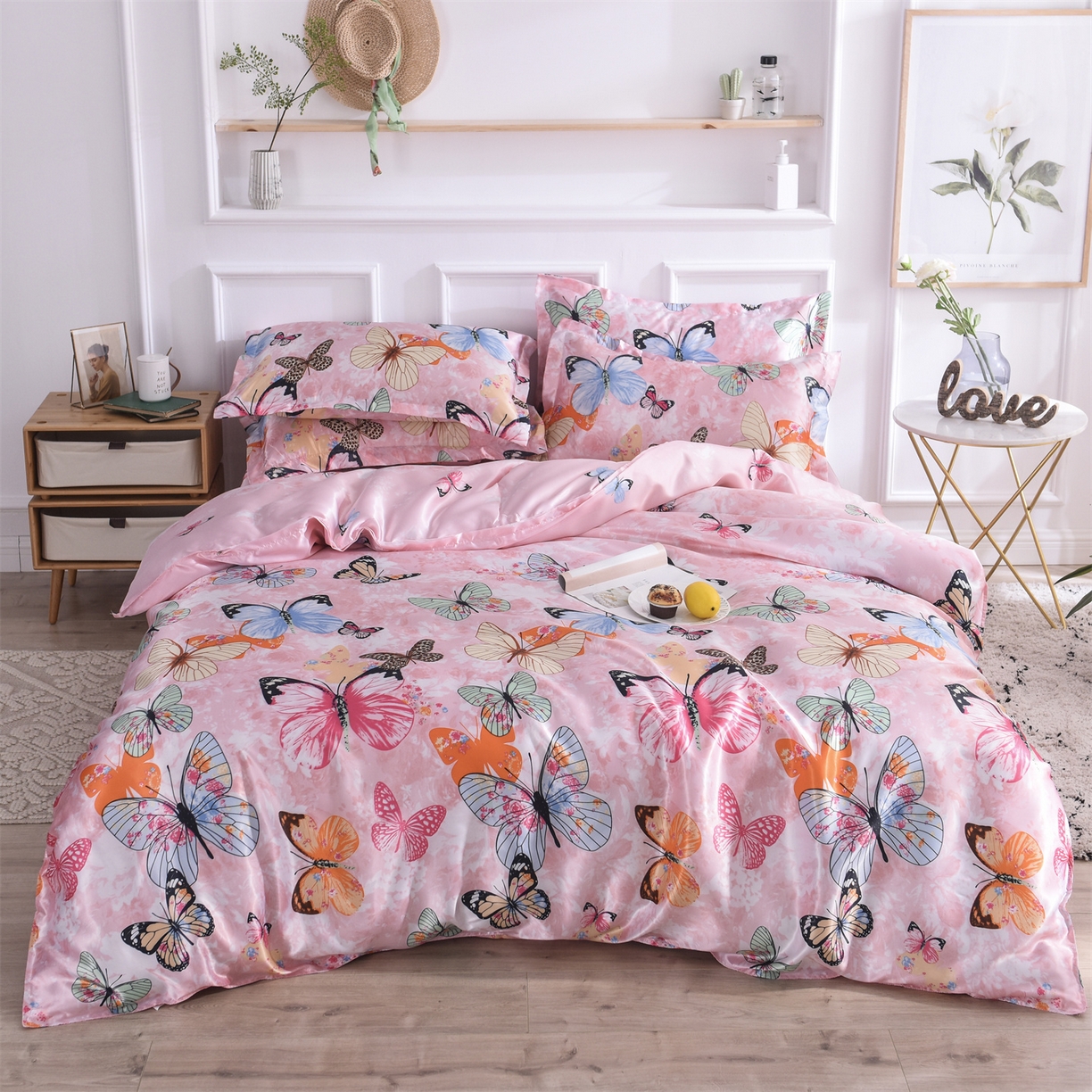 91家纺网 家纺一手货源 找家纺 经年 2026新款印花丝绸冰丝四件套 蝴蝶飞舞