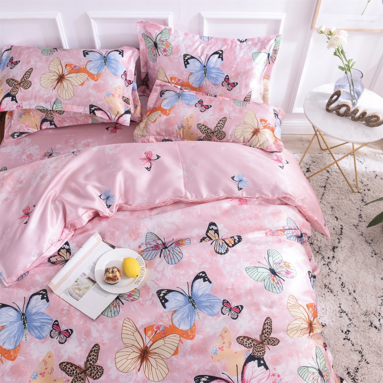 91家纺网 家纺一手货源 找家纺 经年 2026新款印花丝绸冰丝四件套 蝴蝶飞舞