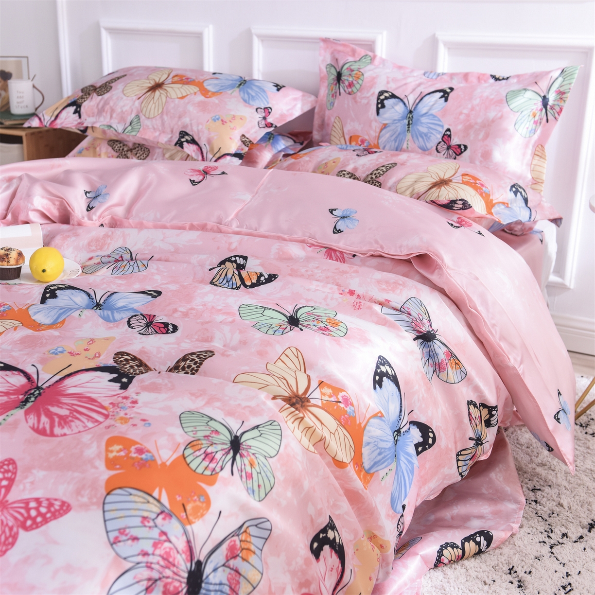 91家纺网 家纺一手货源 找家纺 经年 2026新款印花丝绸冰丝四件套 蝴蝶飞舞