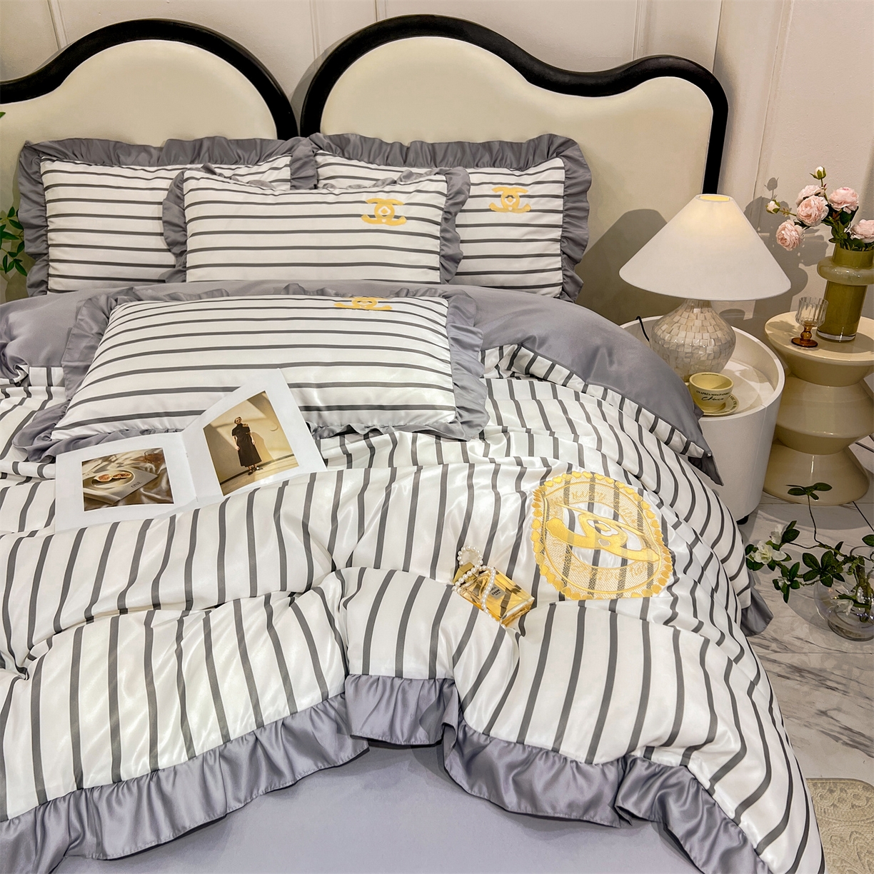 91家纺网 家纺一手货源 找家纺 经年 2026新款水洗真丝韩版四件套 浅夏-灰