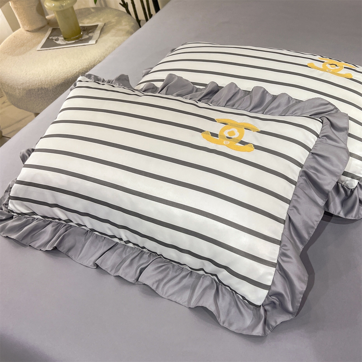 91家纺网 家纺一手货源 找家纺 经年 2026新款水洗真丝韩版四件套 浅夏-灰