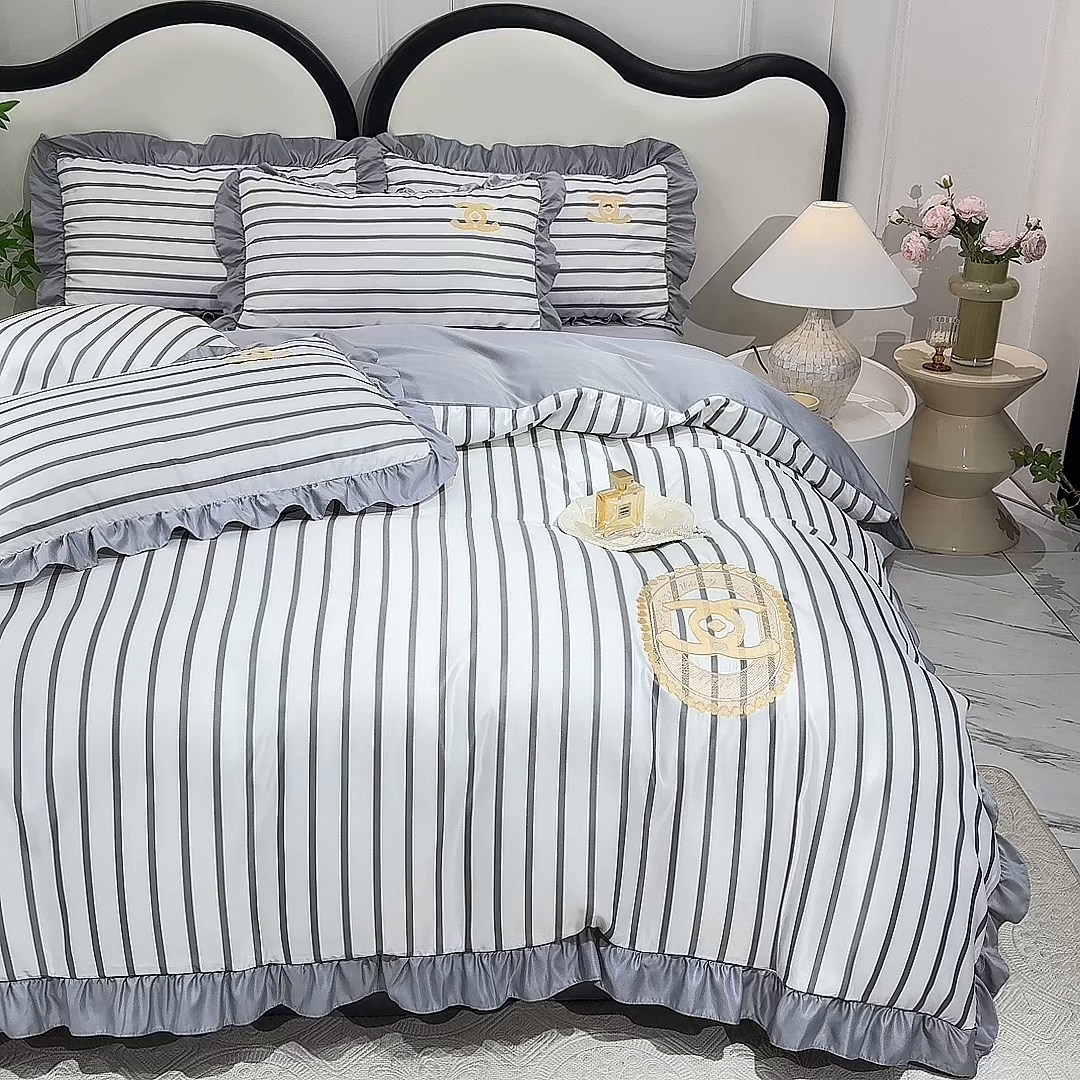 91家纺网 家纺一手货源 找家纺 经年 2026新款水洗真丝韩版四件套 浅夏-灰