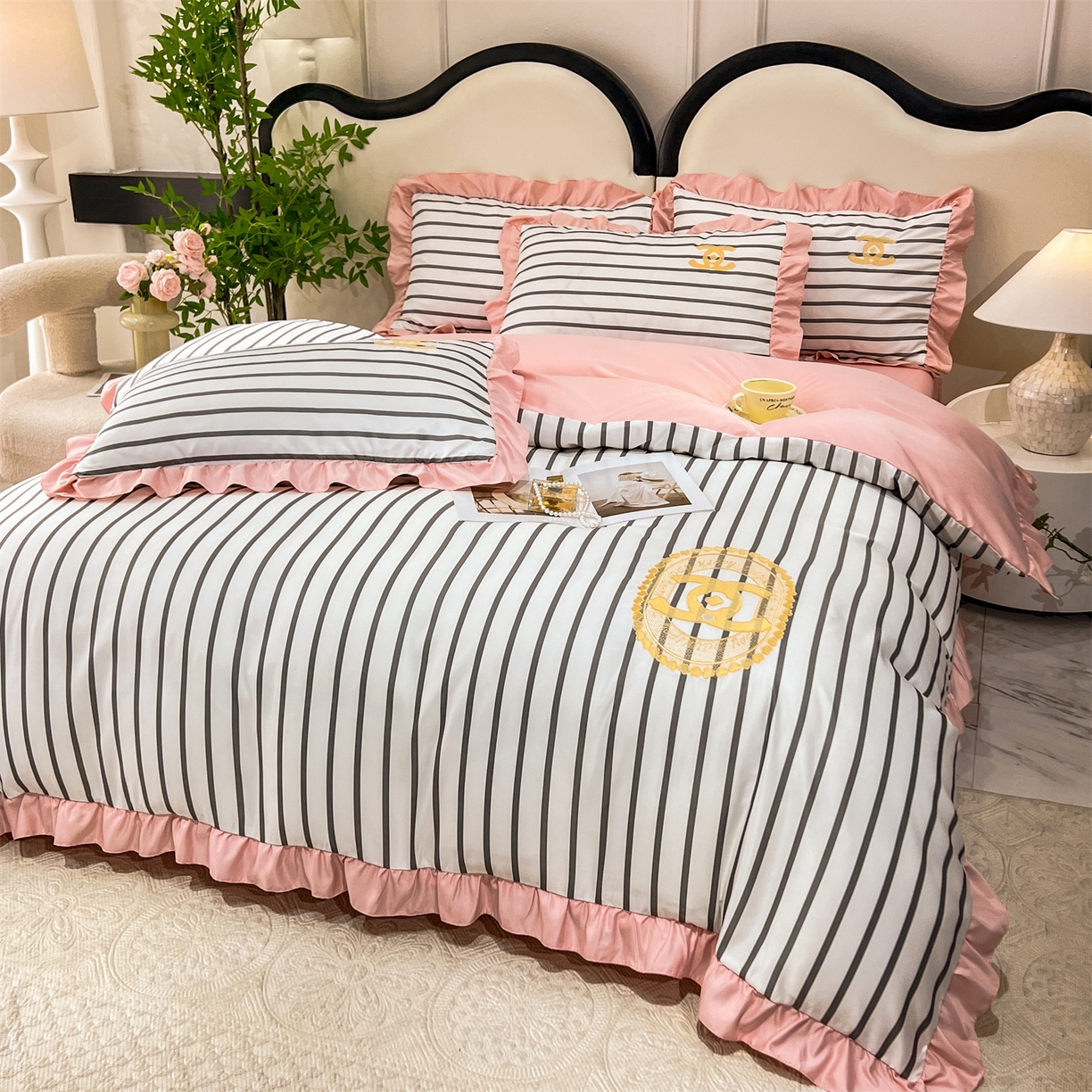 91家纺网 家纺一手货源 找家纺 经年 2026新款水洗真丝韩版四件套 浅夏-灰玉