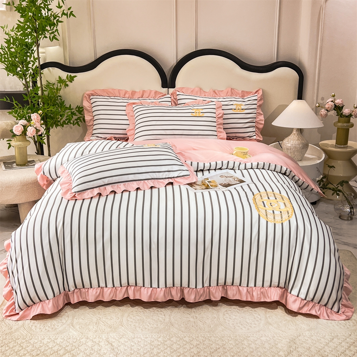 91家纺网 家纺一手货源 找家纺 经年 2026新款水洗真丝韩版四件套 浅夏-灰玉