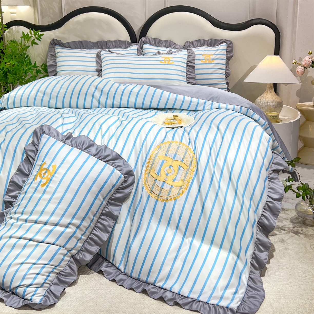 91家纺网 家纺一手货源 找家纺 经年 2026新款水洗真丝韩版四件套 浅夏-蓝灰