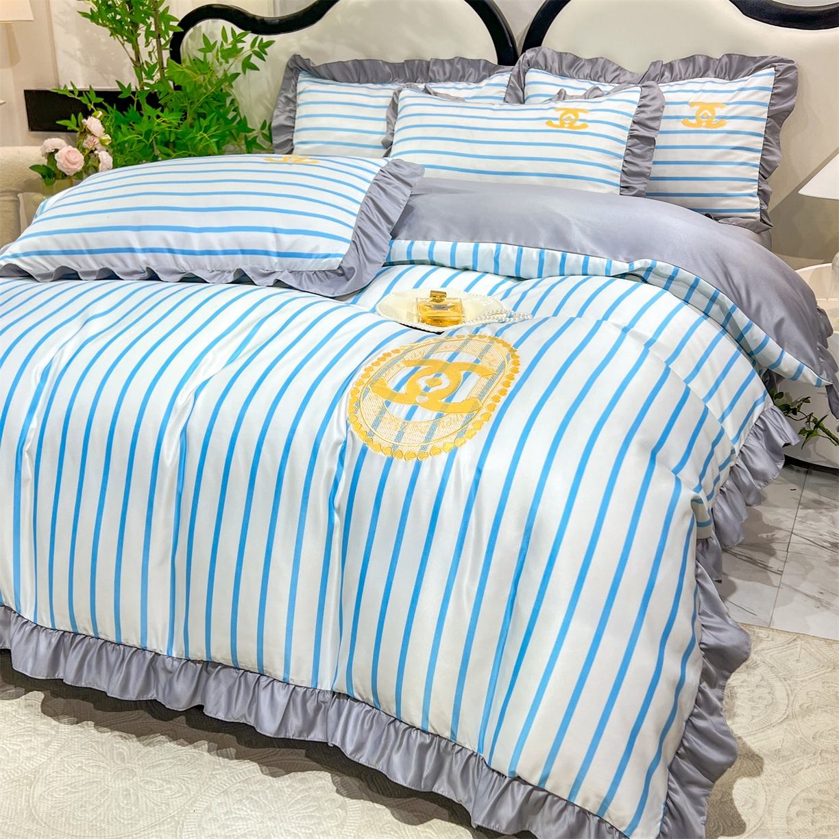 91家纺网 家纺一手货源 找家纺 经年 2026新款水洗真丝韩版四件套 浅夏-蓝灰