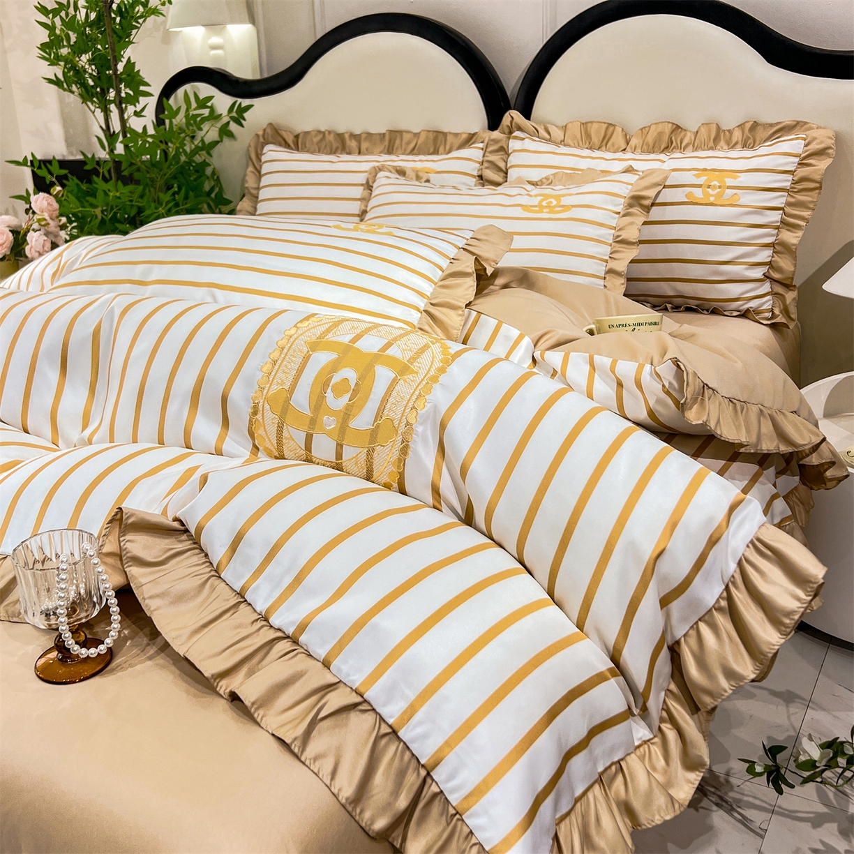 91家纺网 家纺一手货源 找家纺 经年 2026新款水洗真丝韩版四件套 浅夏-香槟