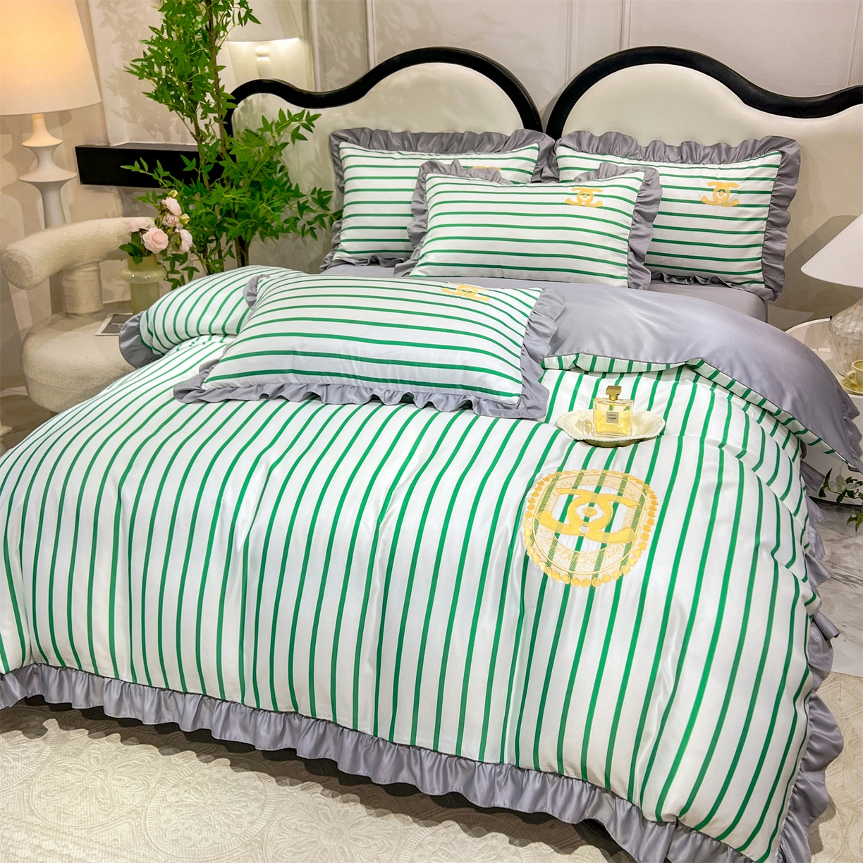 91家纺网 家纺一手货源 找家纺 经年 2026新款水洗真丝韩版四件套 浅夏-香草灰