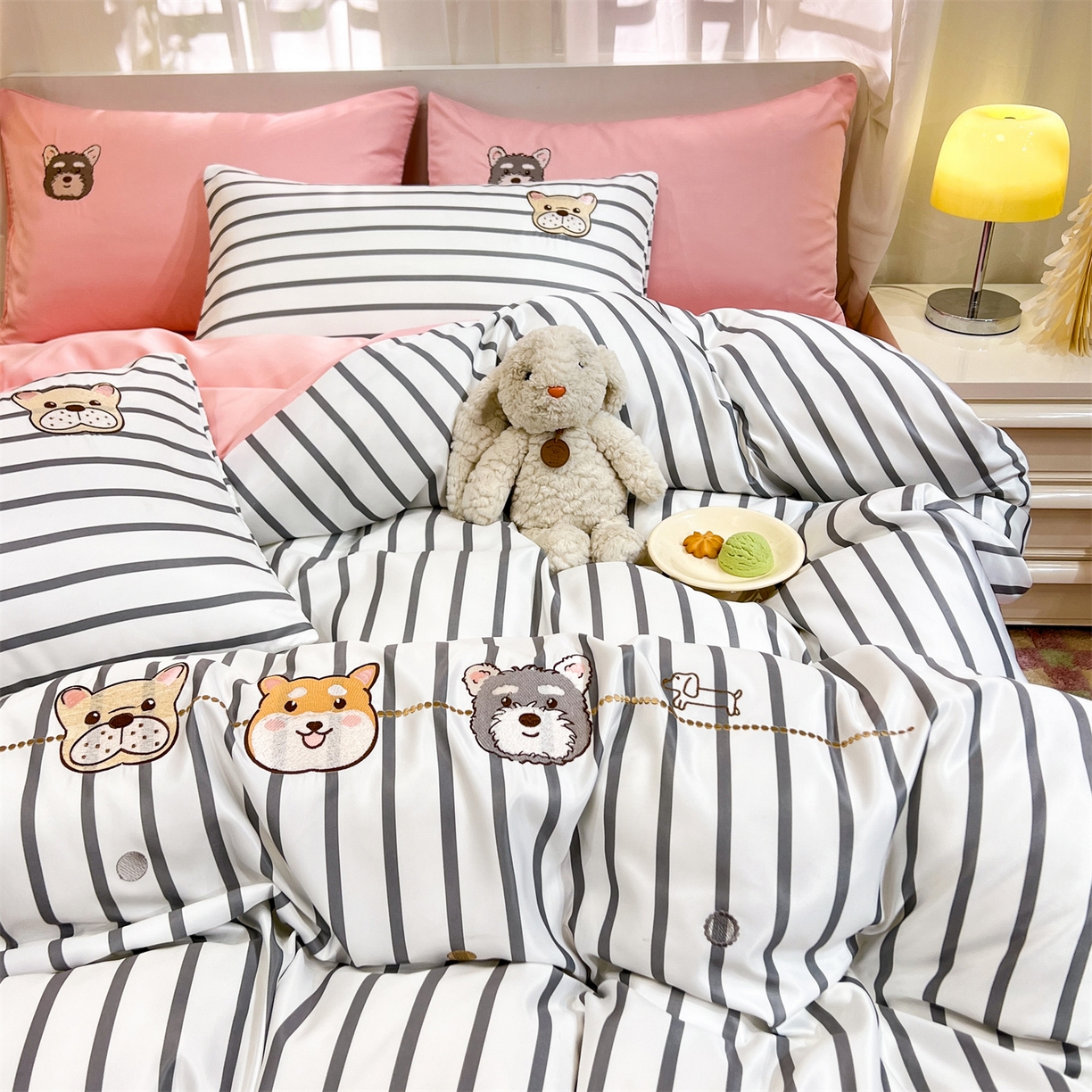 91家纺网 家纺一手货源 找家纺 经年 2026新款水洗真丝四件套-好伙伴 好伙伴-灰玉